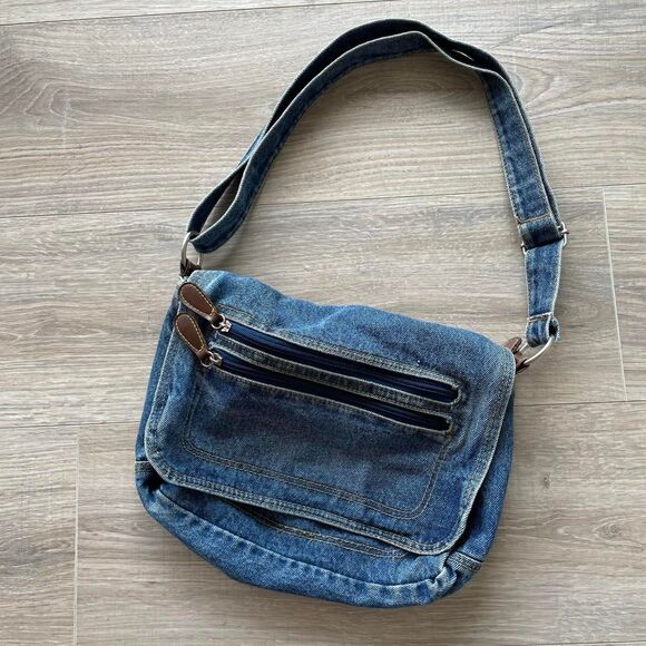 Vintage Denim Shoulder Bag with Zippers & Leather Trim Retro Indie Purse Granny - Picture 1 of 7